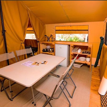 Hotel Camping Onlycamp Les Berges De L'Yonne Coulanges-sur-Yonne Zewnętrze zdjęcie